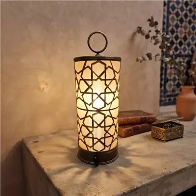 /resimler/cacheweb/urunler/el-yapimi-ortam-aydinlatma-lambalari-ozgun-masa-ve-gece-lambalari1_1335.webp?v=639259620800927054